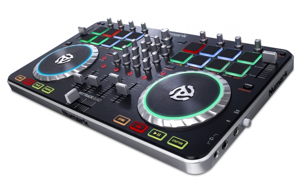 numark mixtrack quad